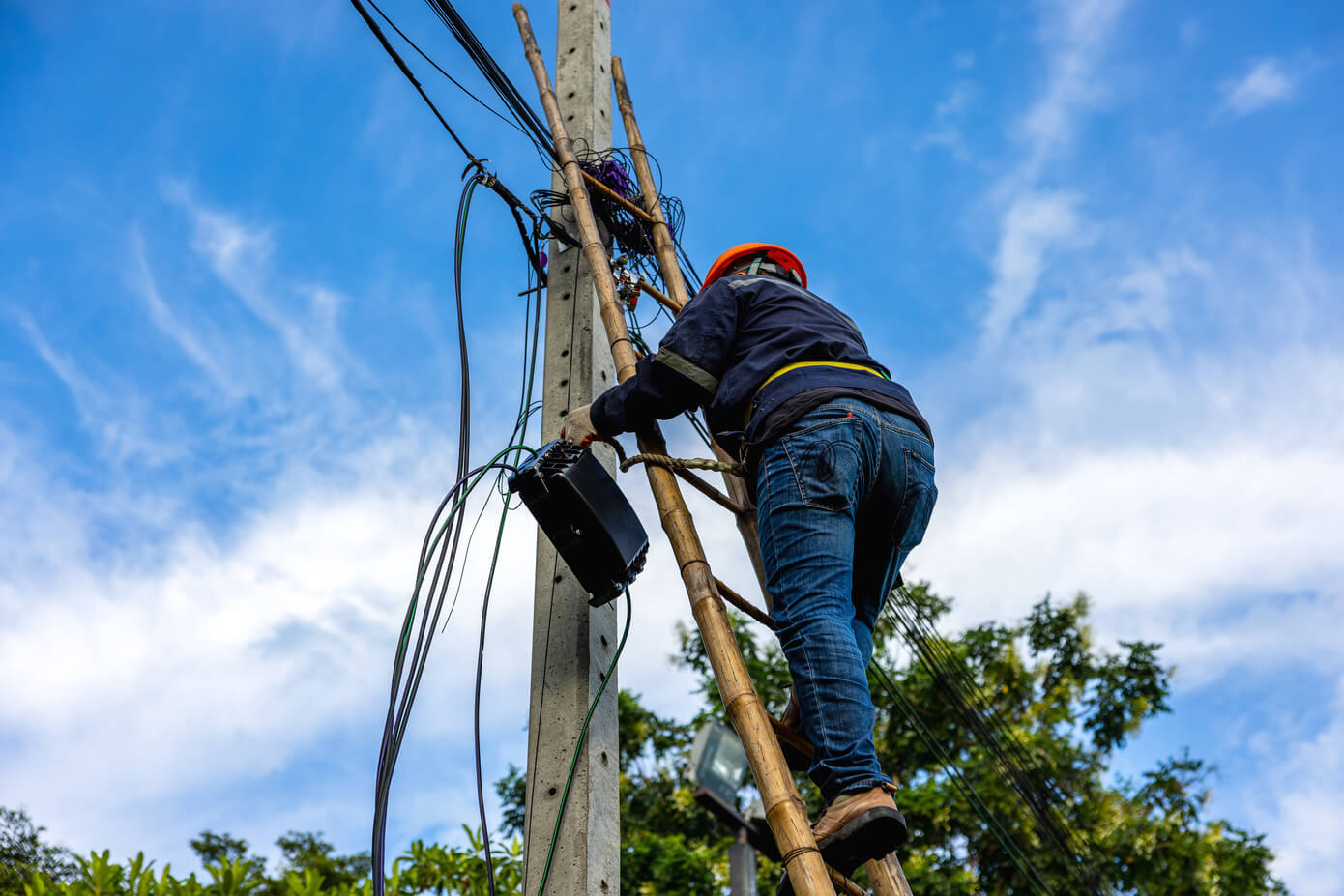 poste de energia elétrica