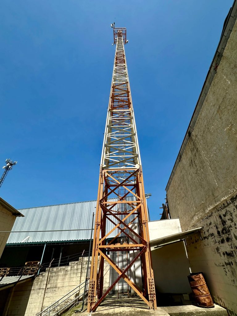 torre autoportante