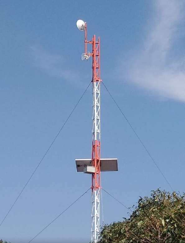 torre estaiada
